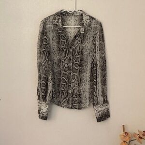 Snake Skin Patterned Shirt with Wide Cuffs